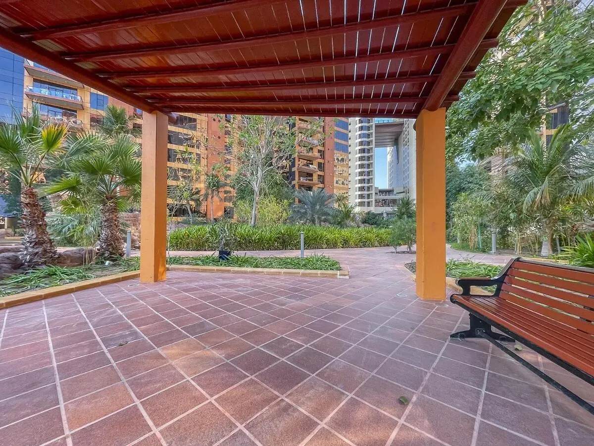 公寓 Serene 3-Bedroom With Waterfront Marina Views In Palm Jumeirah 迪拜