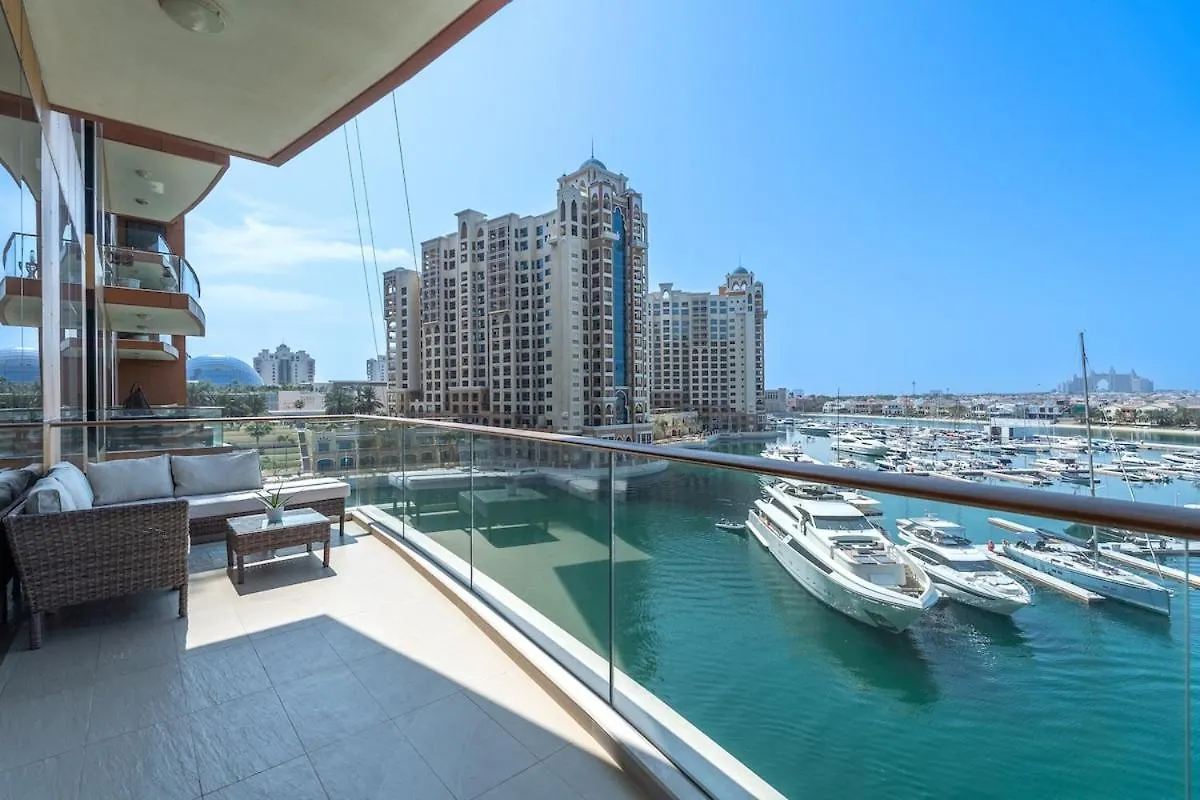 公寓 Serene 3-Bedroom With Waterfront Marina Views In Palm Jumeirah 迪拜