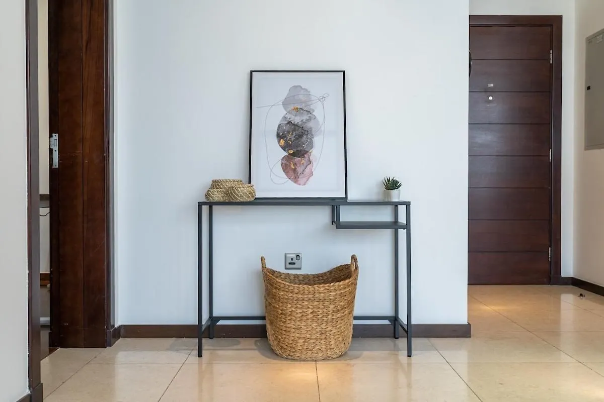 Serene 3-Bedroom With Waterfront Marina Views In Palm Jumeirah 迪拜 阿拉伯联合酋长国