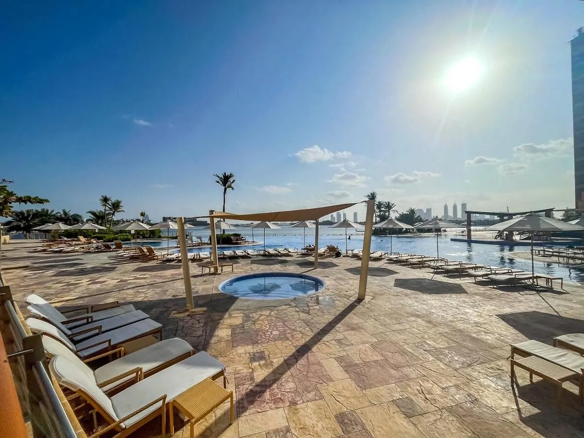 公寓 Serene 3-Bedroom With Waterfront Marina Views In Palm Jumeirah 迪拜 阿拉伯联合酋长国