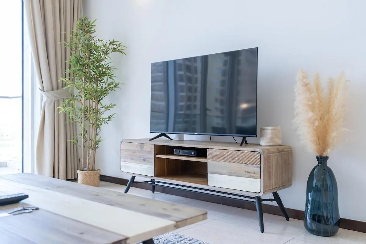 公寓 Serene 3-Bedroom With Waterfront Marina Views In Palm Jumeirah 迪拜