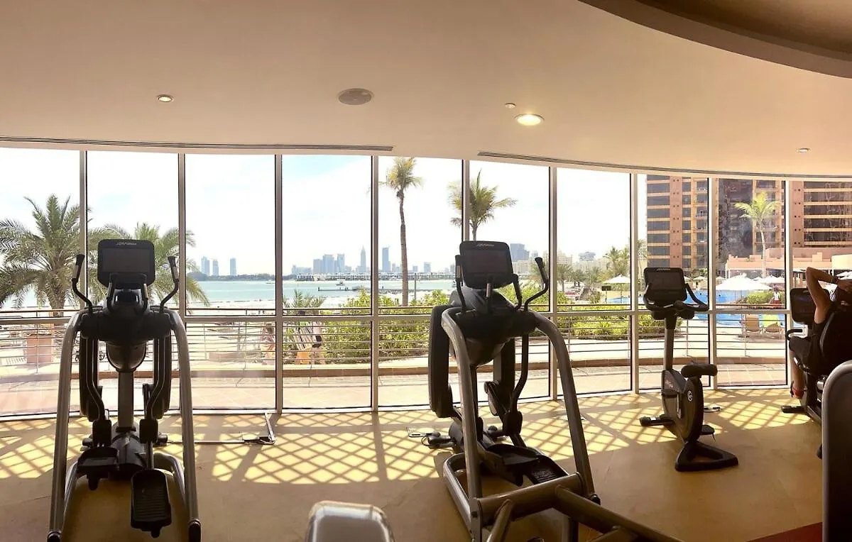 Serene 3-Bedroom With Waterfront Marina Views In Palm Jumeirah Dubai 0*,  United Arab Emirates