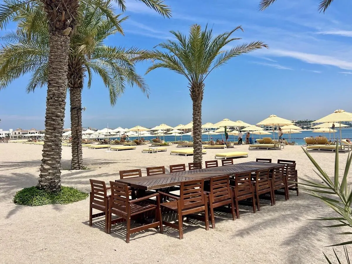 Apartment Serene 3-Bedroom With Waterfront Marina Views In Palm Jumeirah Dubai