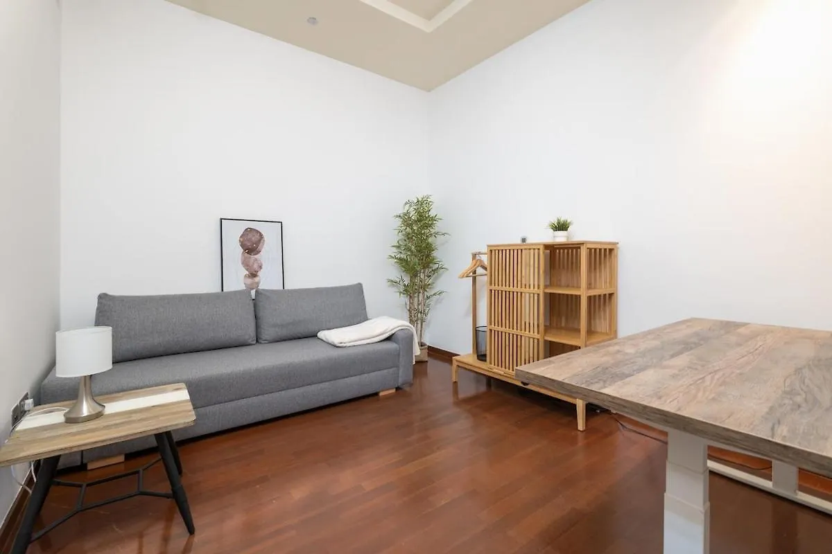 Serene 3-Bedroom With Waterfront Marina Views In Palm Jumeirah Dubai United Arab Emirates